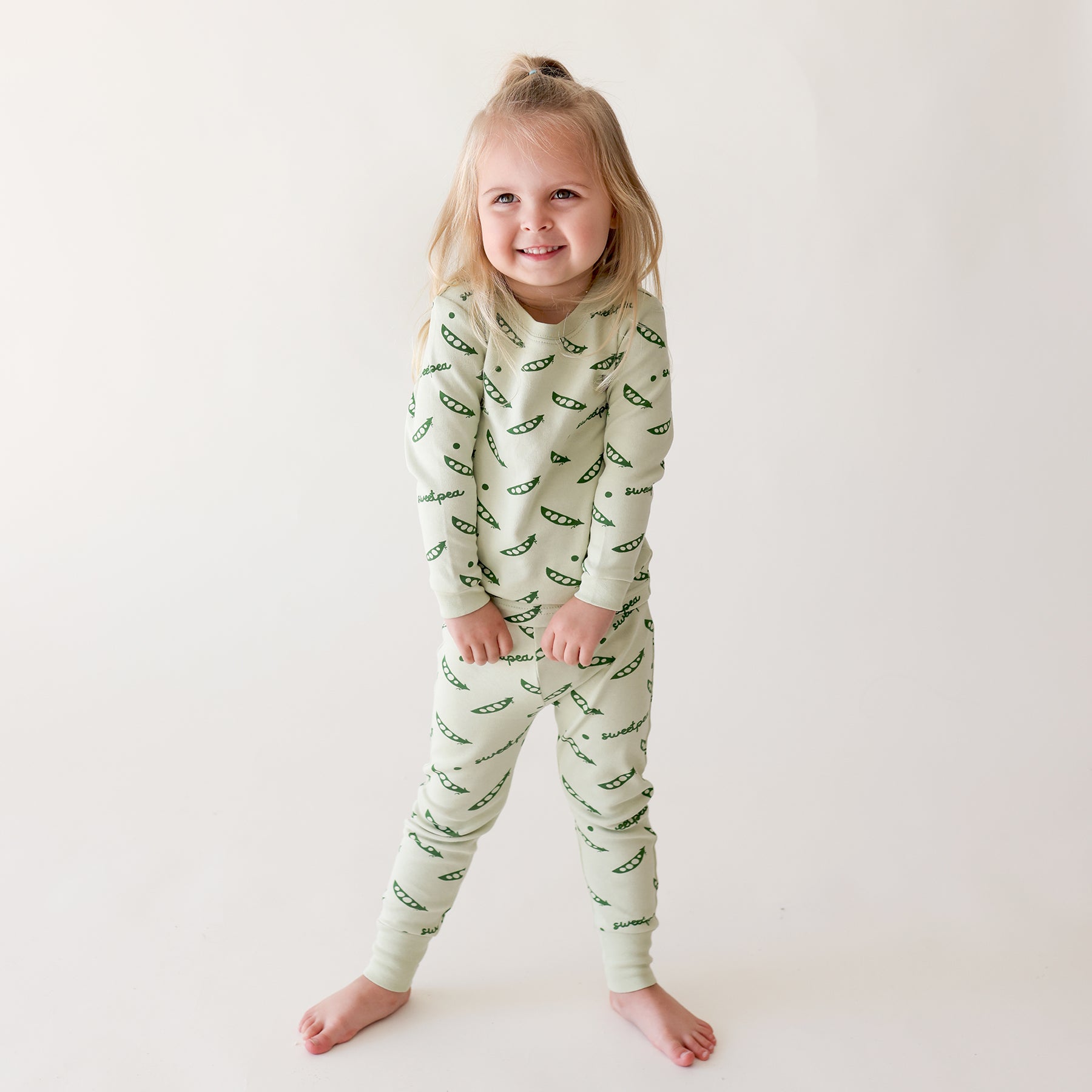 FW24_IG_PAJAMAS_sweetpea_de67d704-ad07-4a75-b1cf-7aff8c1f67f5.jpg