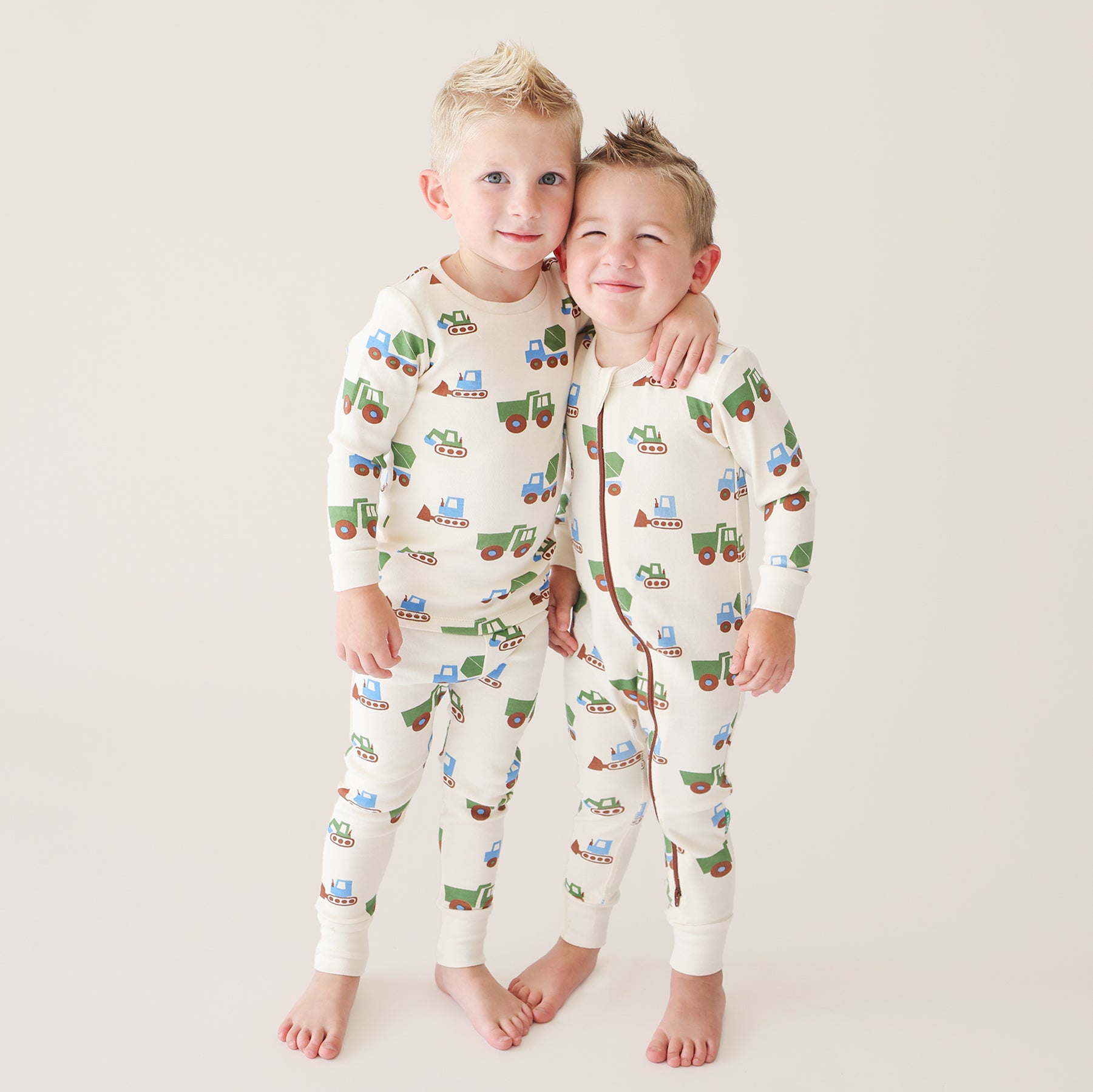 Organic Signature Print '2-Way' Zip Romper - Long Sleeve