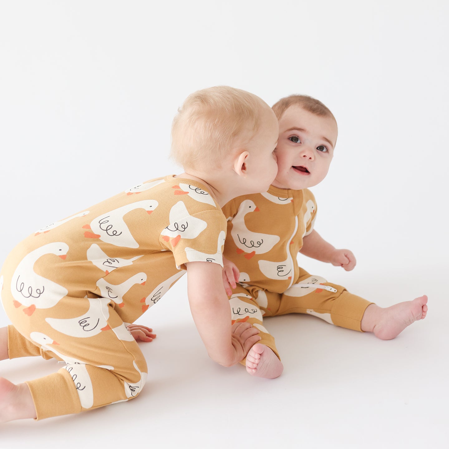 トップス Baby Short Sleeve Lap Onesie(70) Baby Short Sleeve Lap Onesie(70)の通販はau PAY マーケット - 輸入